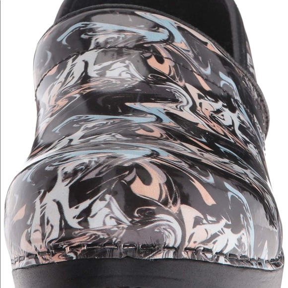 SOLD - Picture 5 of 8